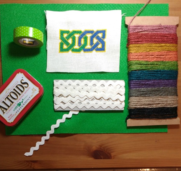 tin-topper-embellishments